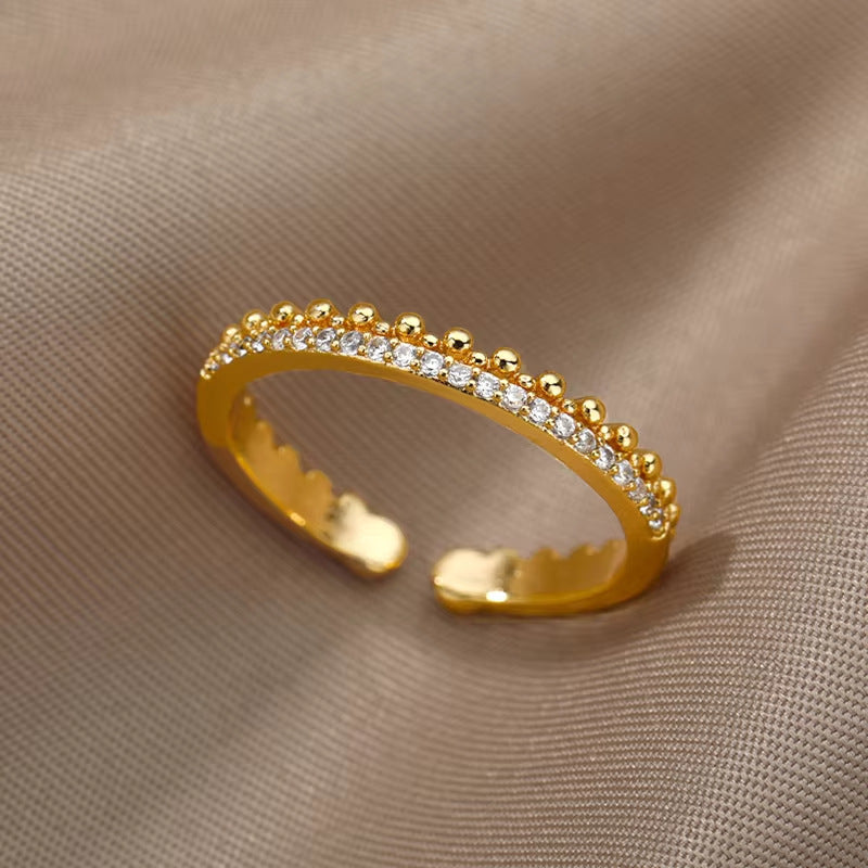 zircon leaf ring