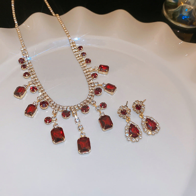 Zircon Necklace