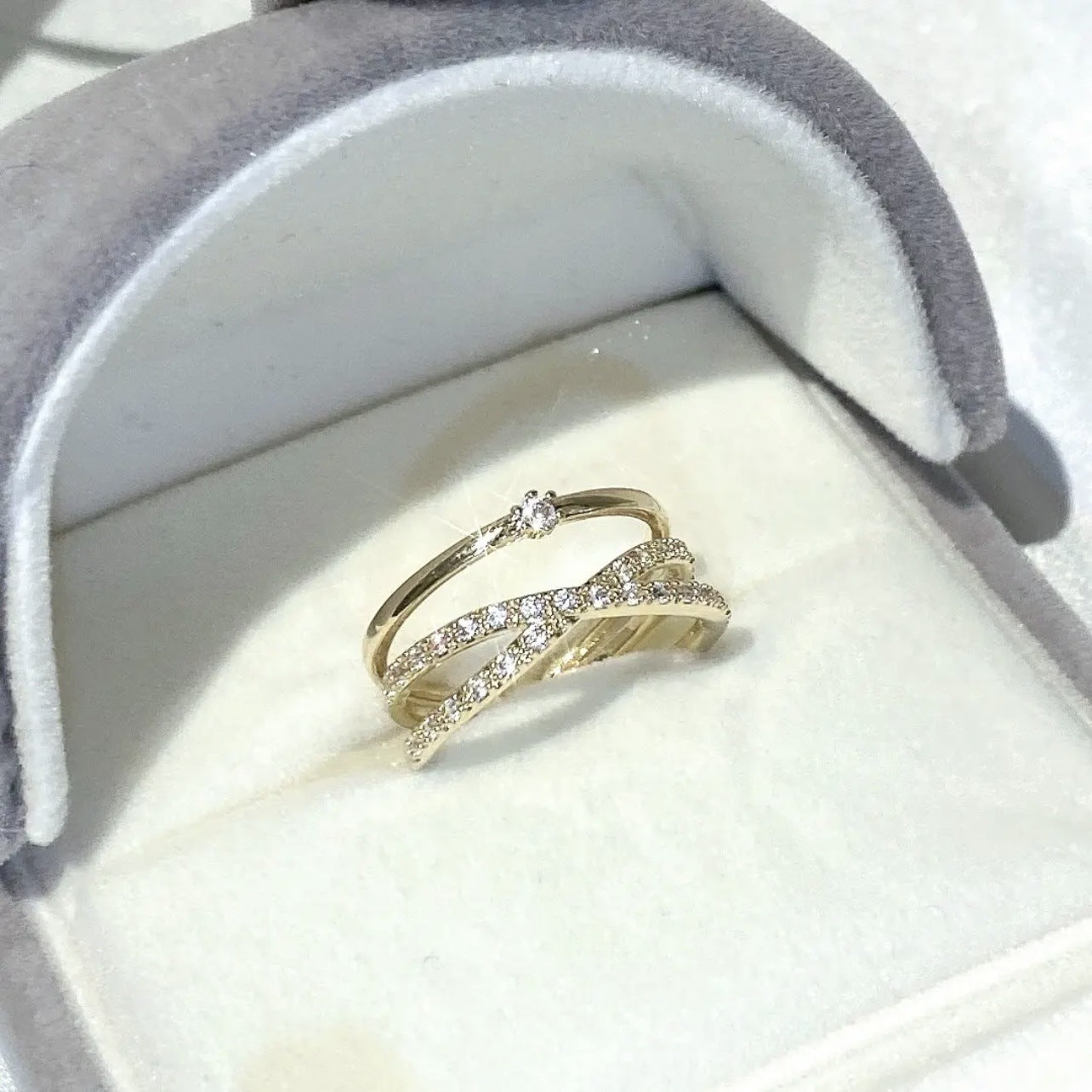 Zircon Ring