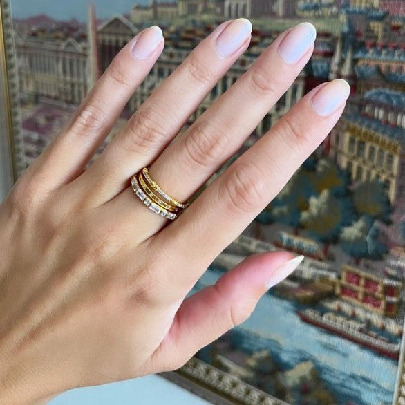 Zircon ring