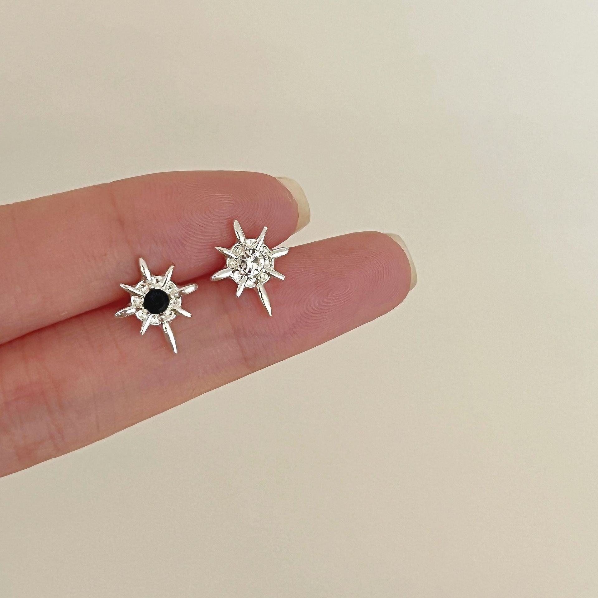 Zirconite ear rings
