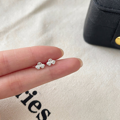Zirconite ear rings
