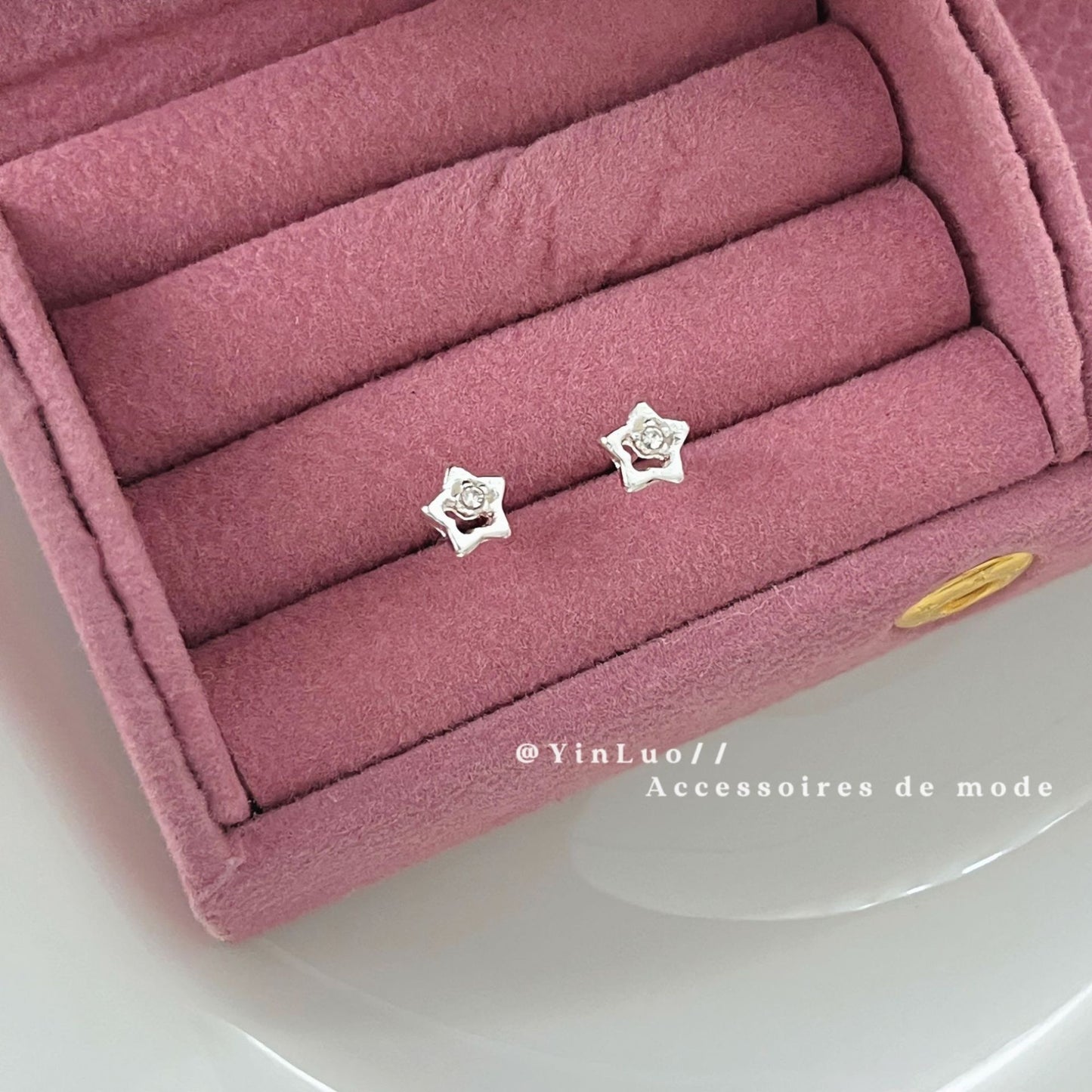 Zirconite ear rings