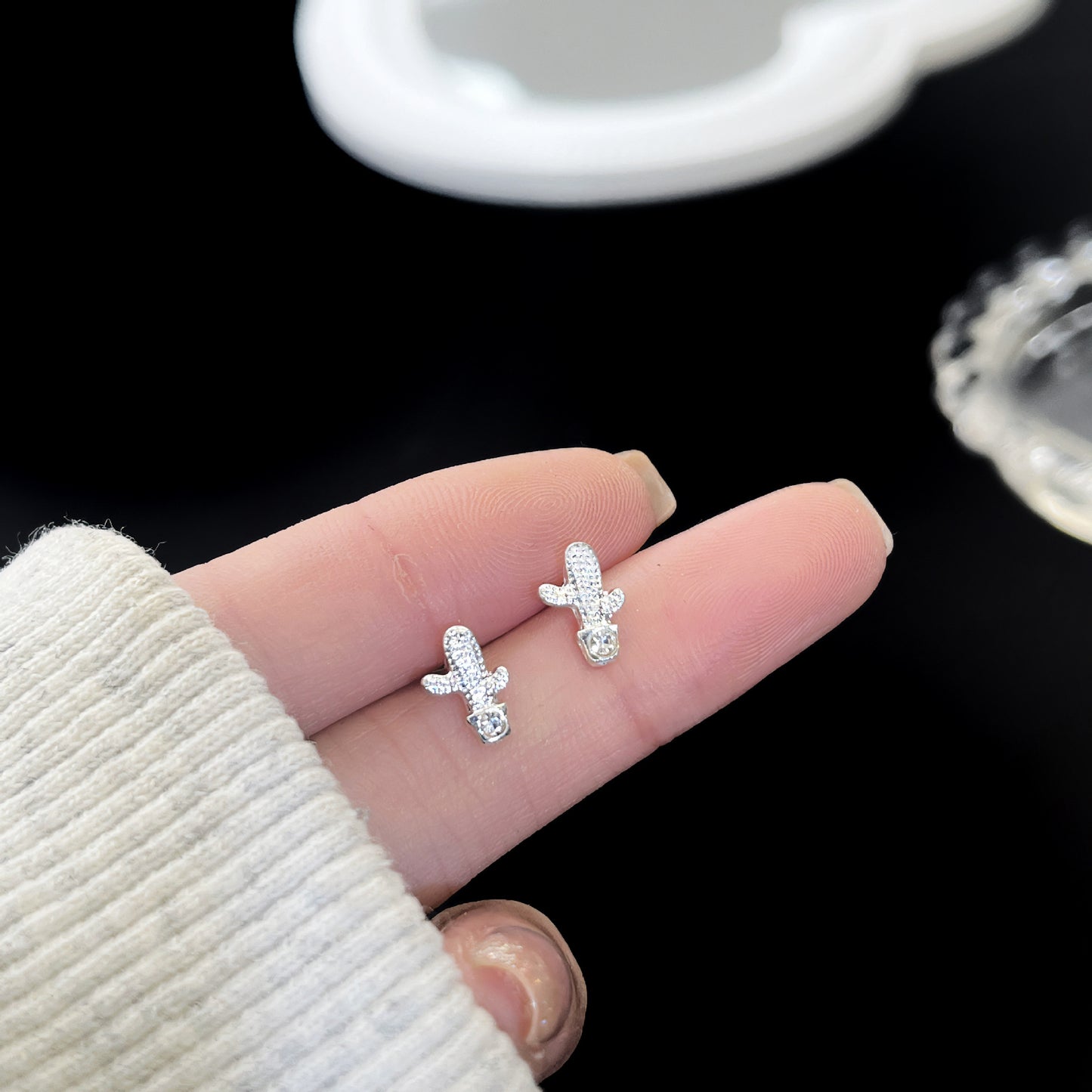 Zirconite ear rings