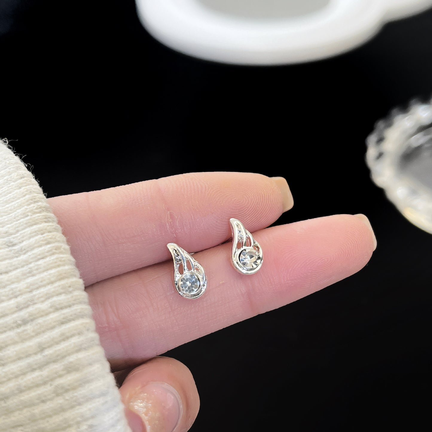 Zirconite ear rings