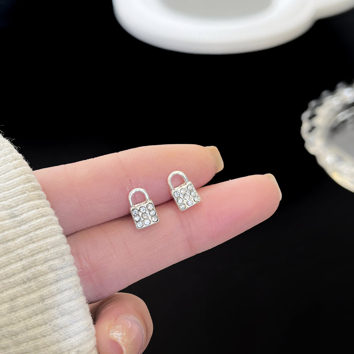 Zirconite ear rings