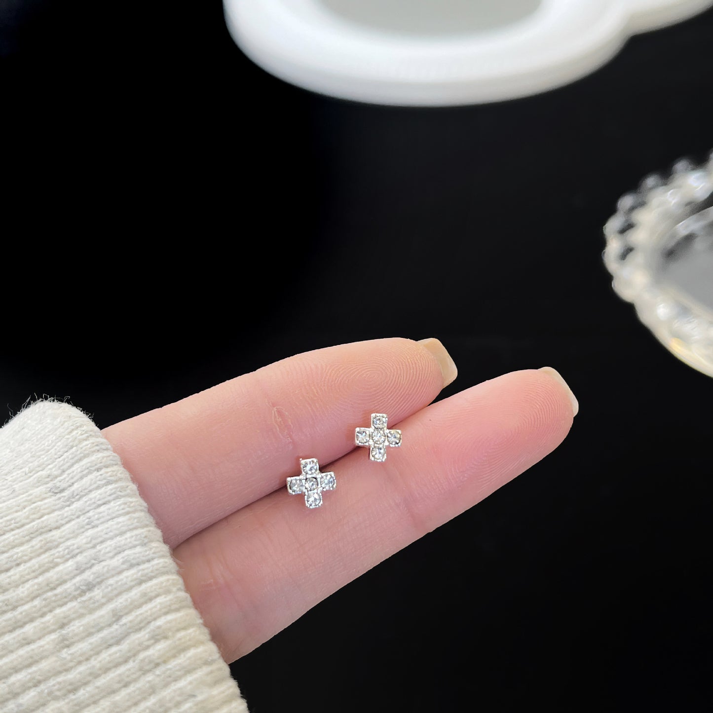 Zirconite ear rings