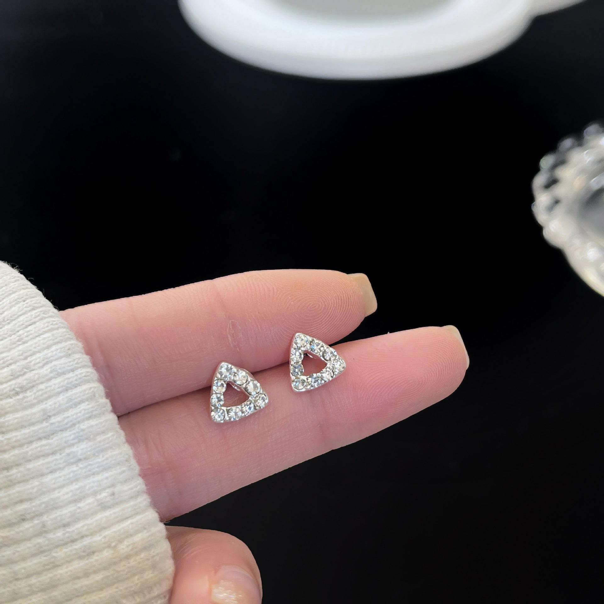 Zirconite ear rings
