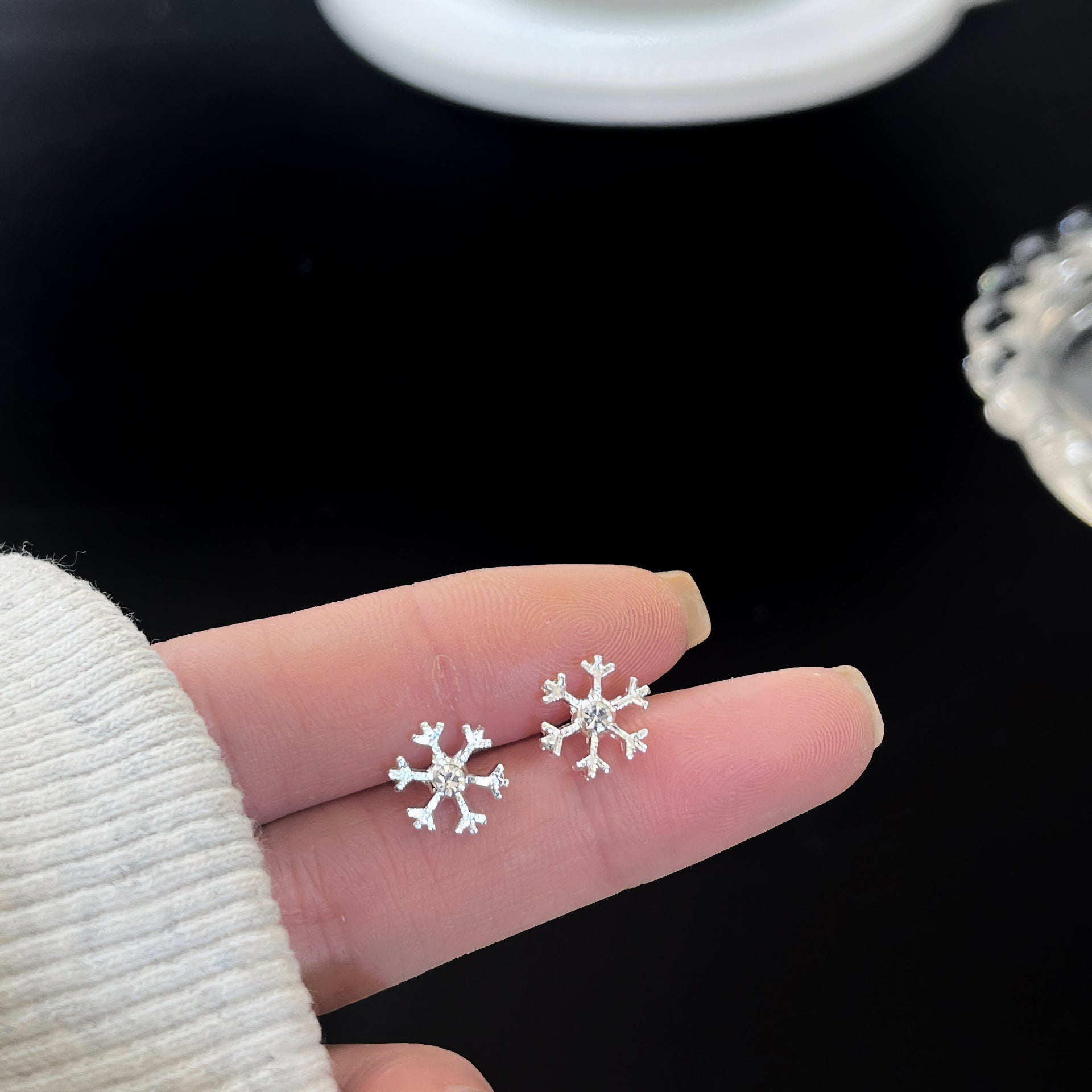 Zirconite ear rings