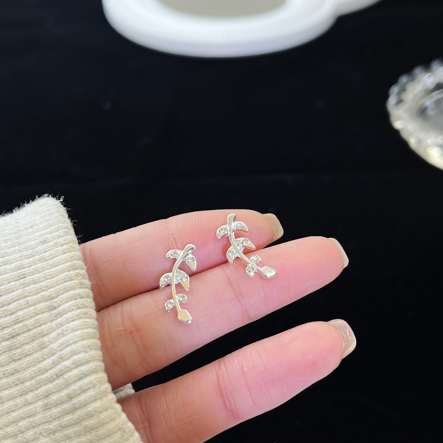 Zirconite ear rings