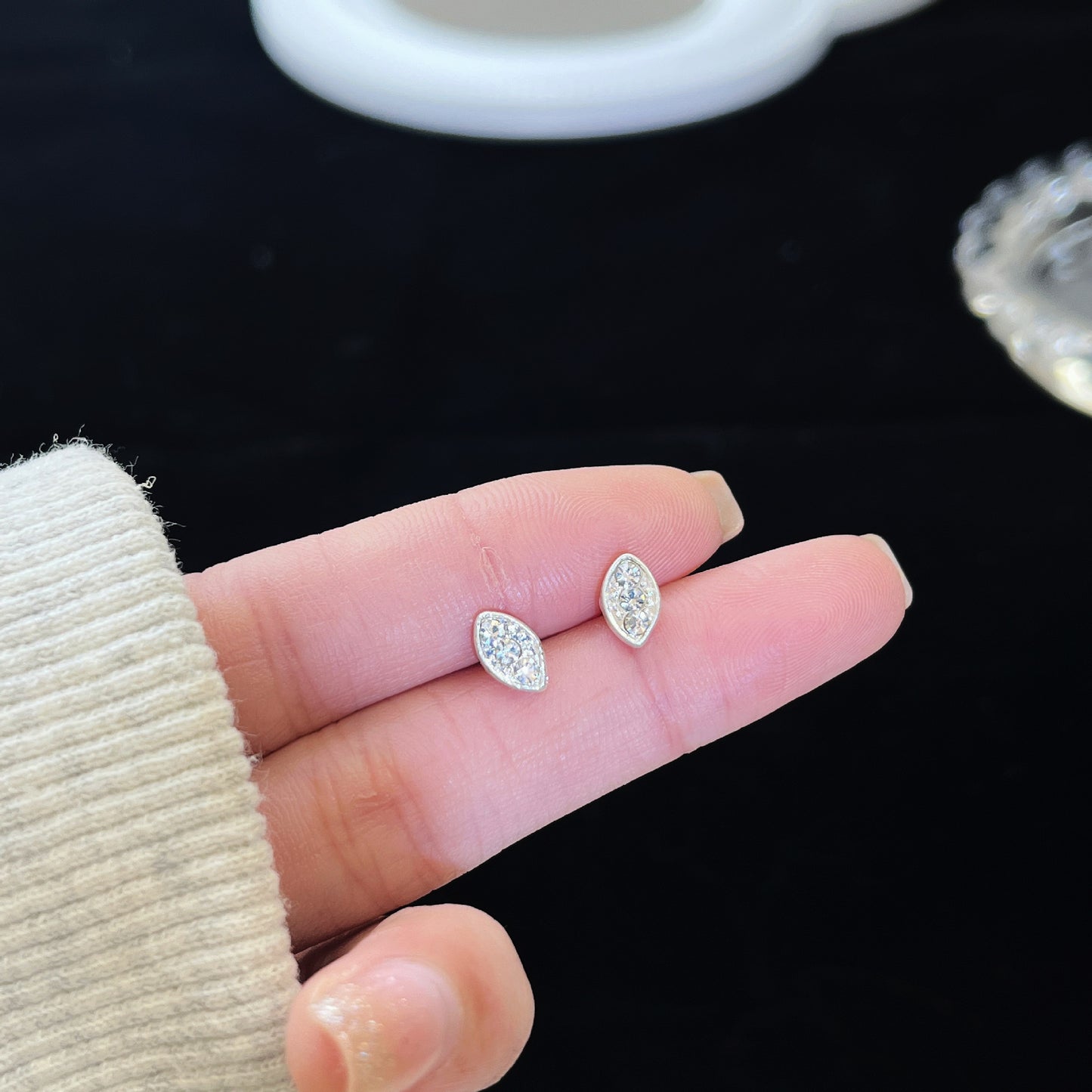 Zirconite ear rings